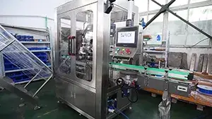 Taponadora con seguimiento automático