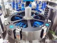 Etiquetadora automática con pegamento termofusible