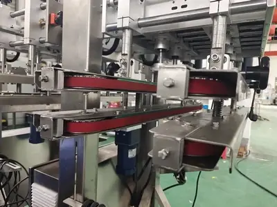 Sistema de cinturón con agarre para botellas de doble nivel