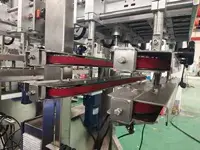 Taponadora automática de husillo